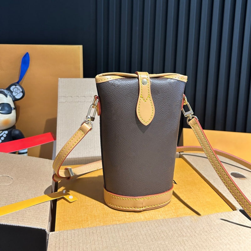 Designers Bag Women Fold Me Pouch mini CrossBody bag Luxury Messenger bags totes bag Leather Shoulder Bag Purse Wallet handbag