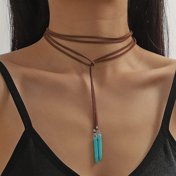 Collares colgantes de cono de turquesa sintética de estilo bohemio para mujer