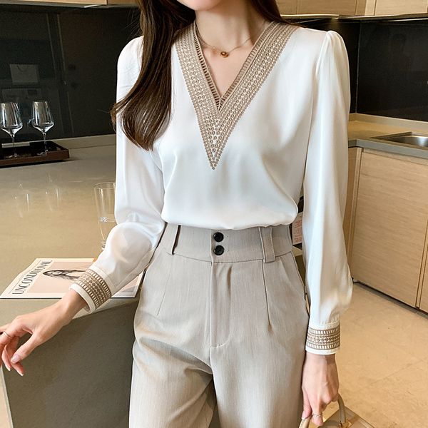Long Sleeve White Blouse Tops Blouse Women Blusas Mujer De Moda 2023 Embroidery V-Neck Chiffon Blouse Shirt Women Blouses