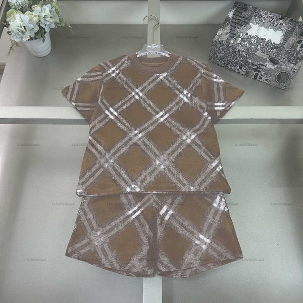 New baby T-shirt Summer tracksuits boys girls Short sleeved suit kids designer clothes Multicolor striped print T-shirts and shorts