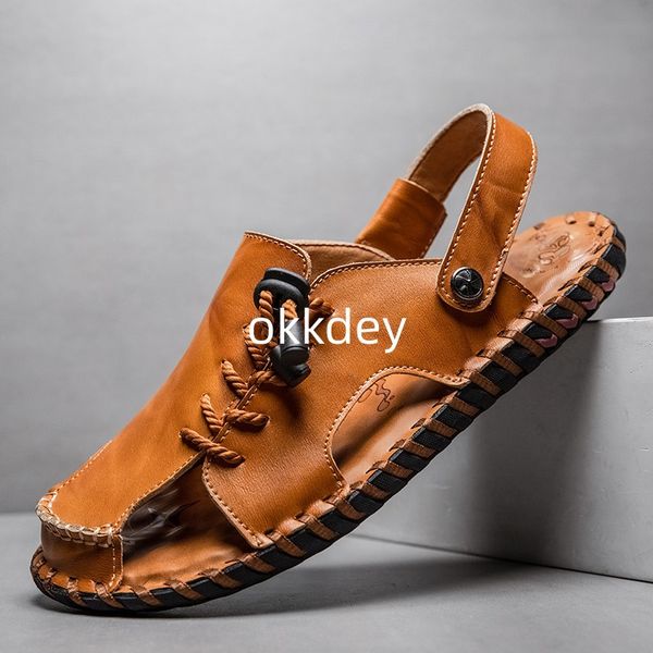 New In Sandals for Men Outdoor Beach Flats Breathable Casual Normal Leather Casual Anti Slip Designer Replica Summer Sandals