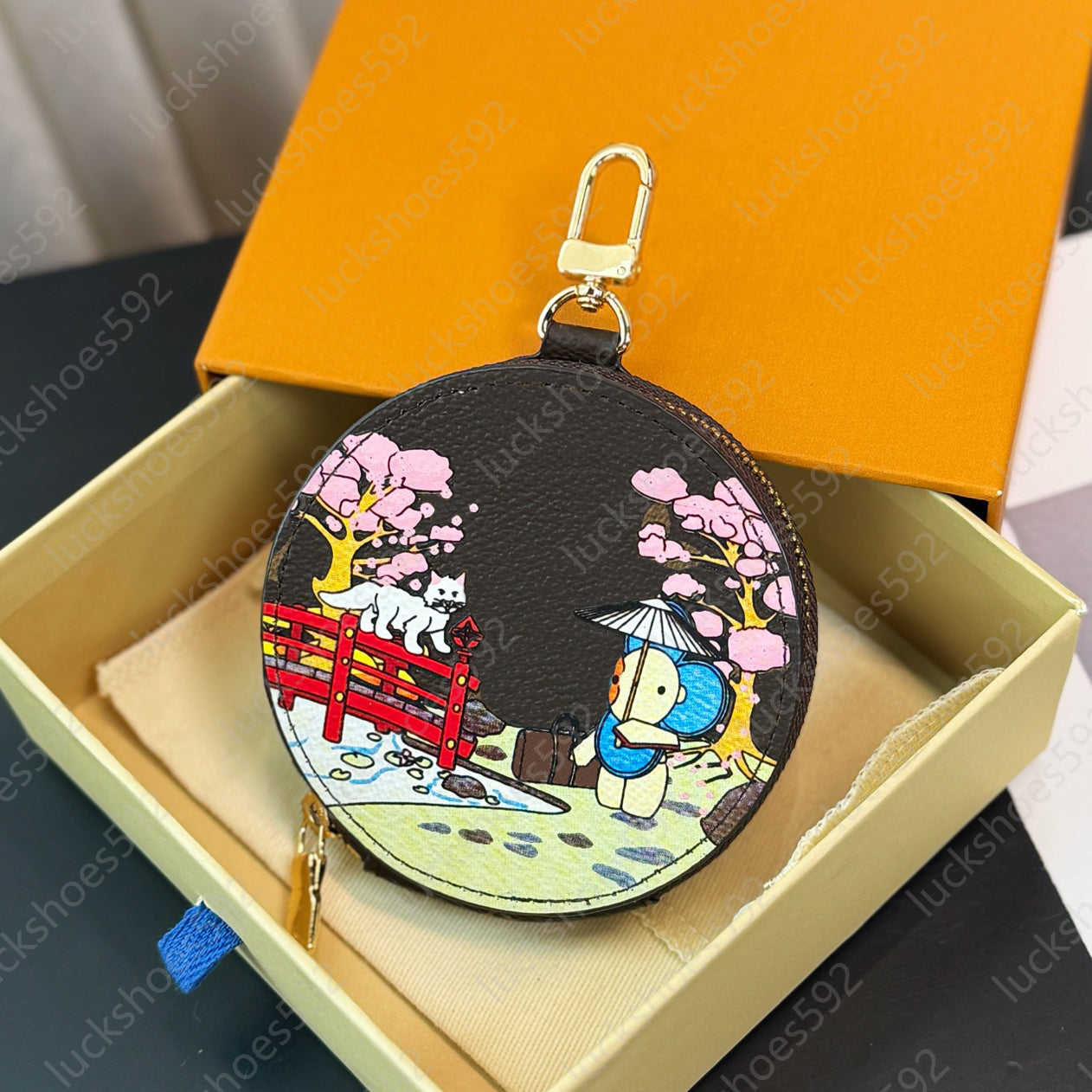 designer keychain wallet luxury bag charm women men round graffiti coin wallet mouth red envelope zipper Portable key case Headphone bag Leather pen