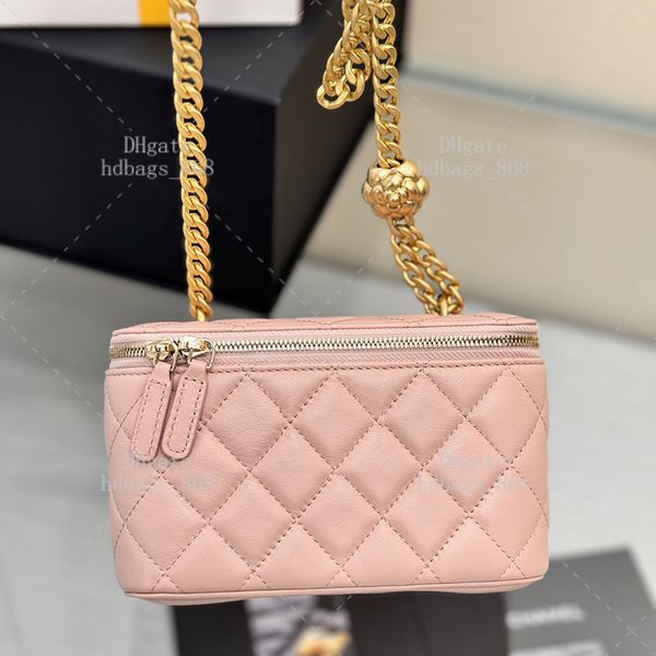 Case Makeup bag Designer bag Cosmetic bags Luxury Crossbody bags Lambskin Top Mirror quality Chain bag With box 24C19D
