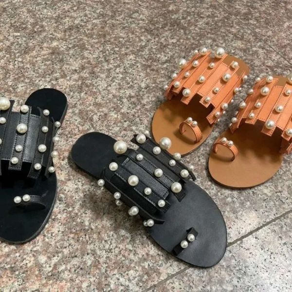 Slides 2024 Women Toe Retraction Flat Shoes Outside Beach Leather Casual Summer Ventilate Pearl Slippers dhshoess