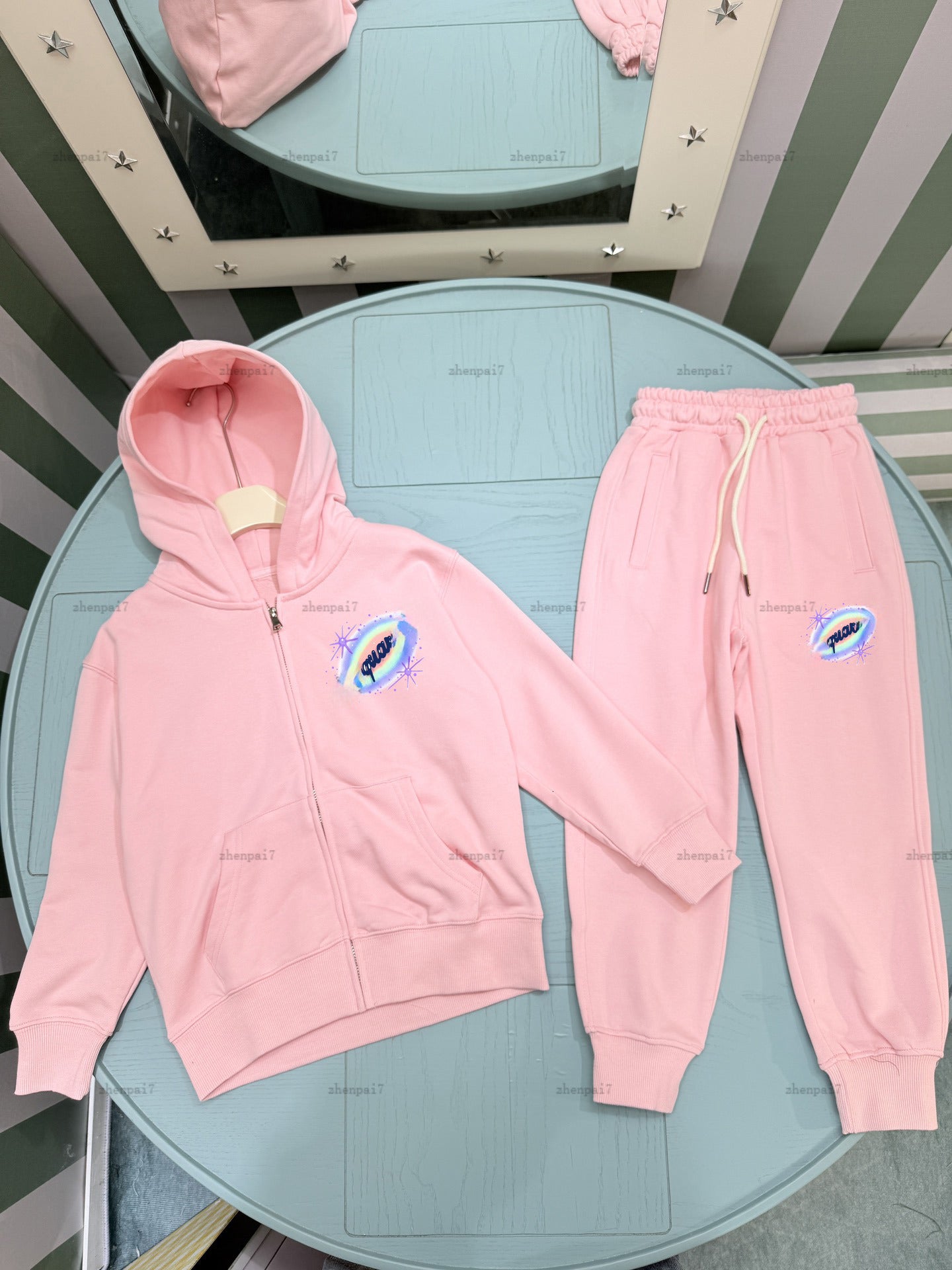 Top baby coat suits Autumn Tracksuits Kids designer Clothes Cute pink design jacket and pants A936X26N000