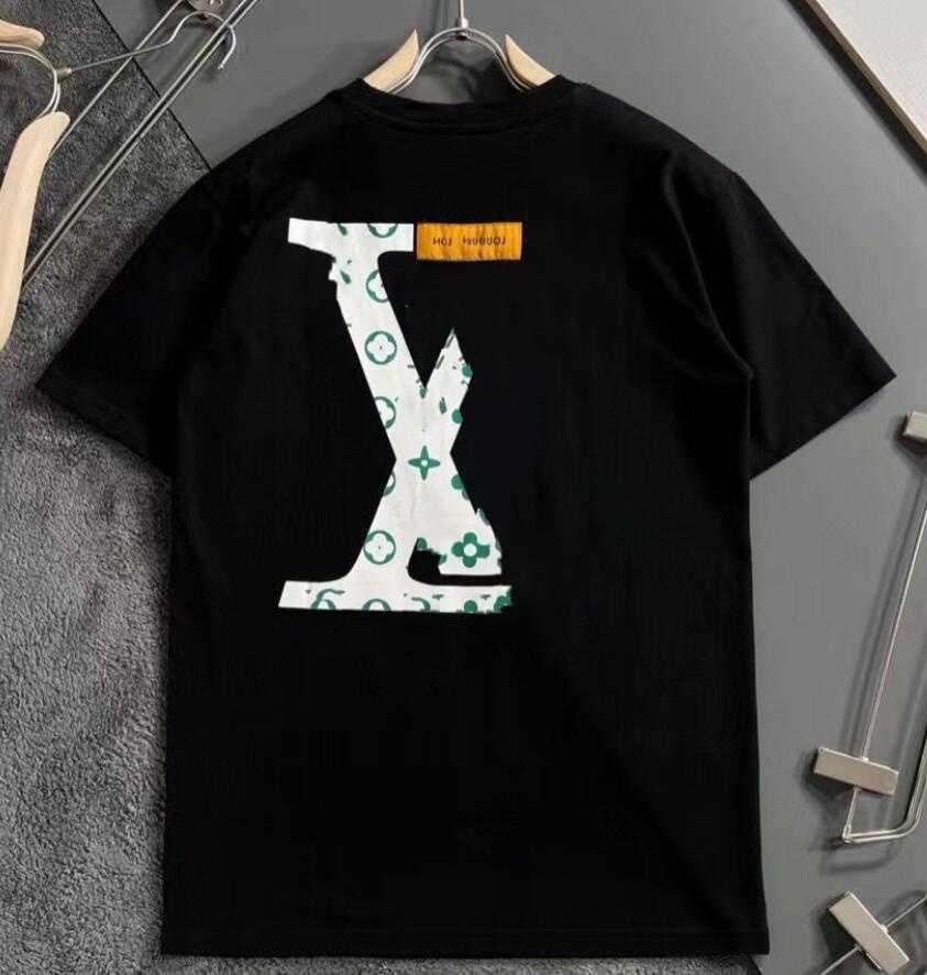 Summer Men Women Designers T Shirts Loose Oversize Tees Apparel Fashion Tops Mans Casual Chest Letter Shirt Luxury Street Shorts Sleeve Clothes Mens