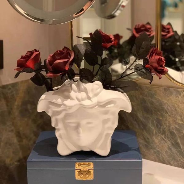 Nordic Human Face Resin Vase Medusa wer Arrangement Gorgon Dried Office Home Interior Decor 240106