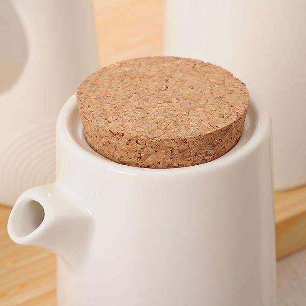 White Porcelain Olive Oil Pot Sauce Vinegar Salt Spices Seasoning Can Bottle Gravy Boats Kitchen Cooking Tools Storage Organizer
