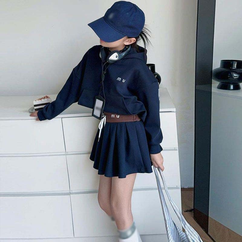 Girls Hoodies Skirts Designers Hooded Dresses 2pc Brand MM Clothing Coat Set -8 High Quality Kids For Autumn Size 110-170 DYD2409107