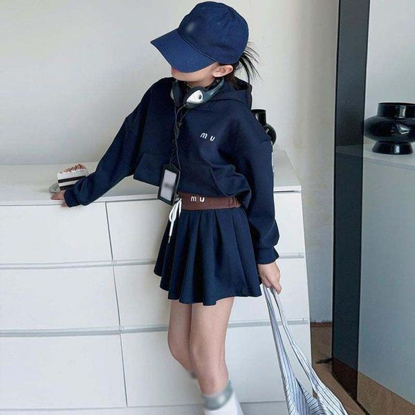 Luxury Girls Hoodies Skirts Set Designers Kids Hooded Dresses 2pc Set Brand MM Kids Clothing Coat Set -8 High Quality Kids For Autumn Size 1