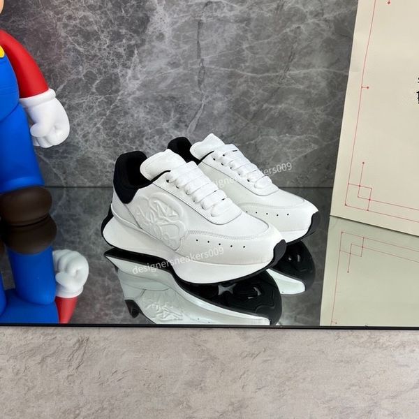 DS323 Design new men&#039;s flat bottomed height increasing casual shoes with Velcro soft sole, breathable, comfortable, non slip, daily uni