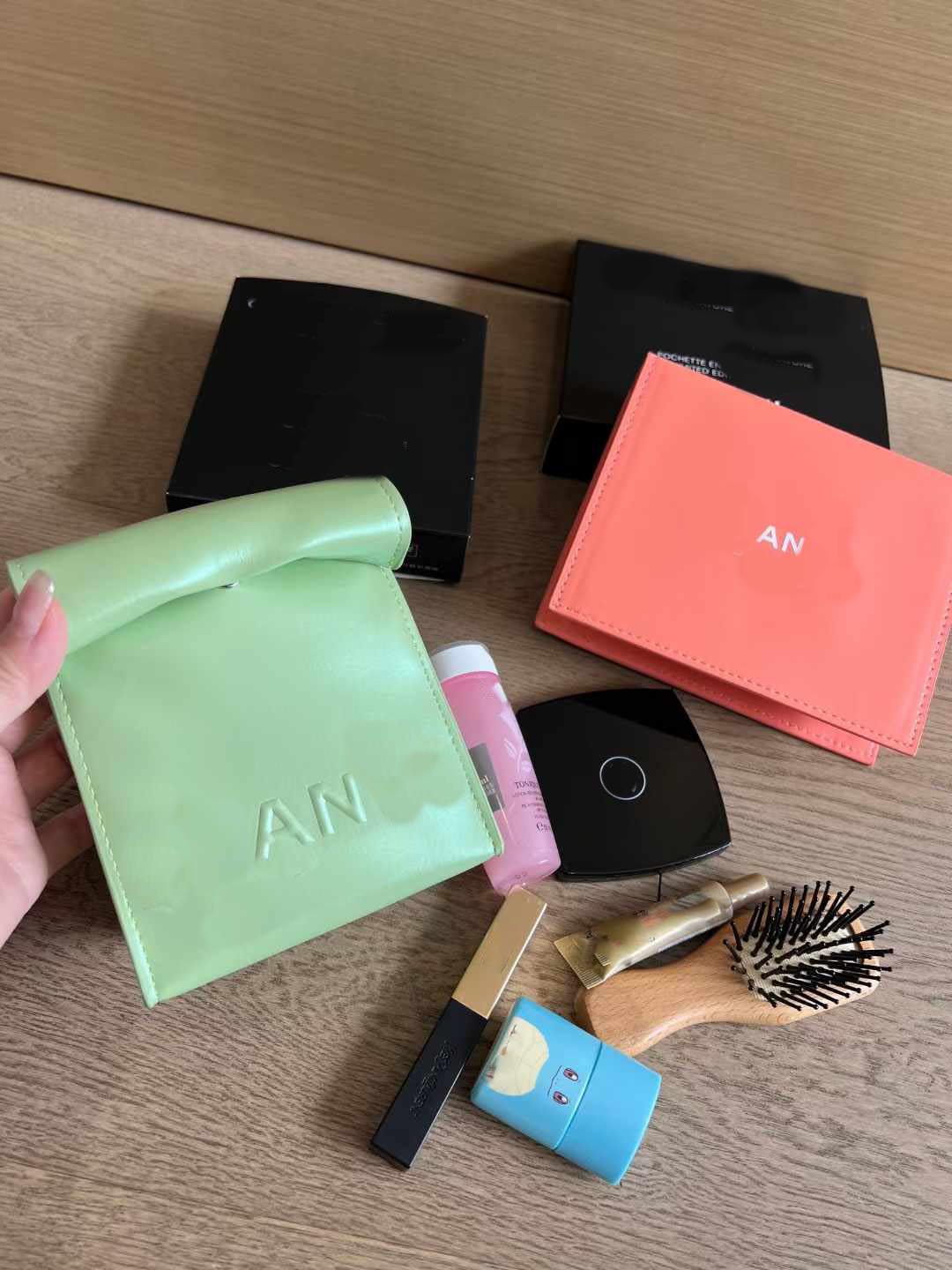 Cosmetic Bag Portable Lipstick Bag Outdoor Travel Cosmetic Bag Makeup Limited Gift Organizer Cosmetic Bag