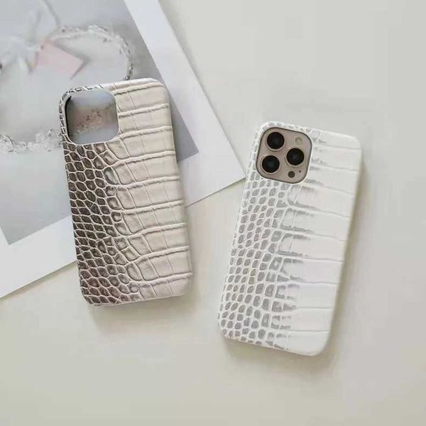 Suitable for iPhone 16 13 14 11 15 Pro Max XR X XS 6 6S 7 8 Plus SE Gradient Hard PC Shockproof Cover M241008