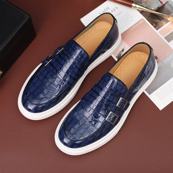 Mens Charm Pattern Monk Strap Leather Leisure Shoes Male Comfortable Thick Bottom Loafers Zapatos Hombre 240703