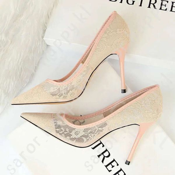 Designer Heel Woman Sandal Famous Designer Woman High Heel Thin Heeled High-Heeled Shoes With Shallow Mouth And Pointed Hollow Lace Sole 2