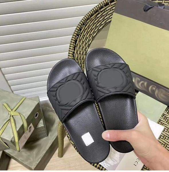 Womens Summer New Style Simple Solid Color Fashion Designer Sandals Outdoor Casual Party Women&#039;s men Slippers z97597