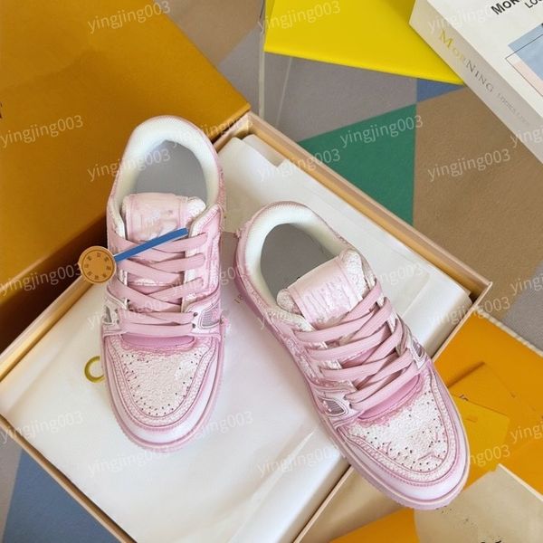 2025 Design New Color Blocked Men's Grost Soled Casual Shoes com Lace Up Sole Sole, respirável e confortável para uso diário para homens e m