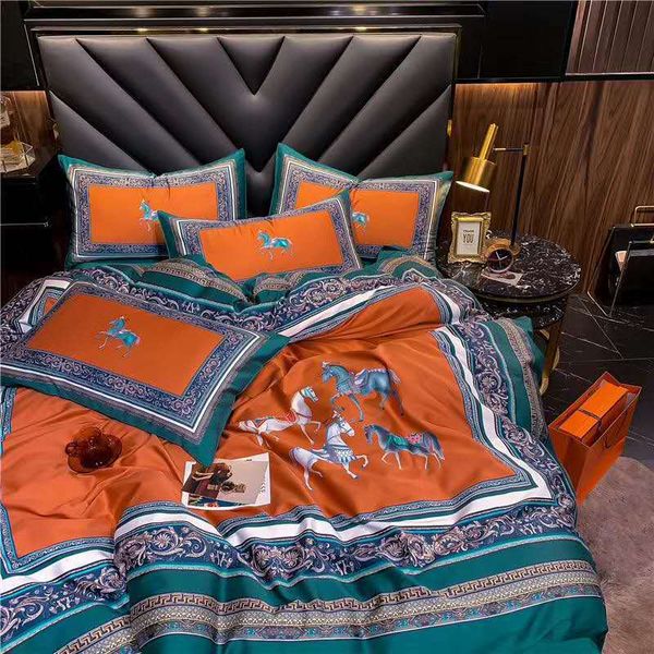 Luxury Bedding Sets Cotton Printed Bedroom Egyptian Galloping Horse Thicken Sanded Duvet Cover King Size Autumn And Winter