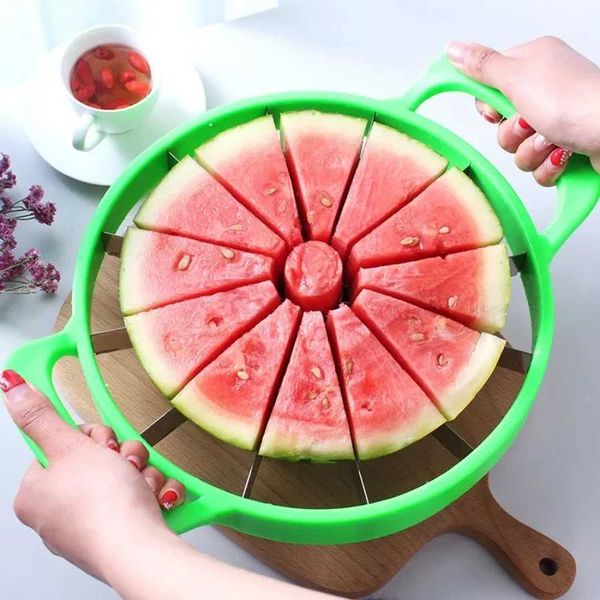 Watermelon Cutter Stainless Steel Fruit Cutter Gadget Household Watermelon Slicer Large Hami Melon Fruit Divider Kitchen GadgetsXJ240903