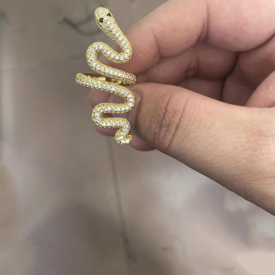 Exquisite Gold And Silver Ring, Fashionable Snake Outfit Design, Exquisite Zircon Inlay, Suitable For Daily Wear And Holiday Gifts, Trendy Exquisite