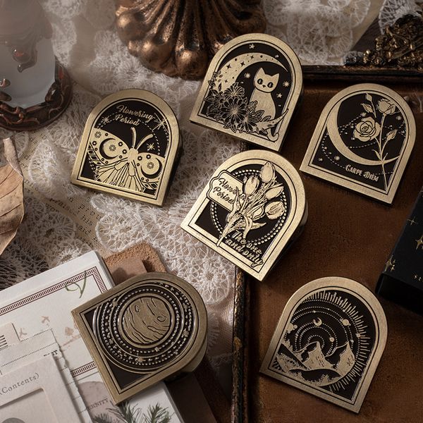 Bag Clips Retro Metal Clip Bookmark Star Night Love Song Series Elegant Hand Tent Material Decorative Memo Spring 230707