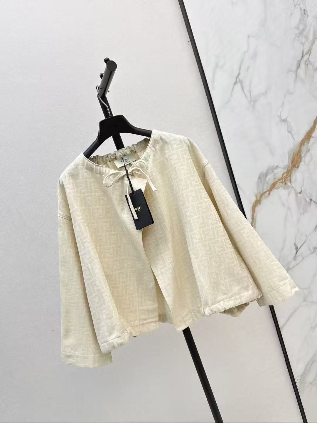 2025 Designer Brand Womens Fashion Squirrel Eye Inspired Minimalist Outerwear