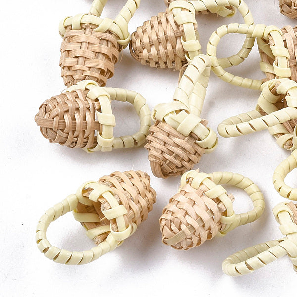 Collares de caña hechos a mano - colgantes tejidos de ratán