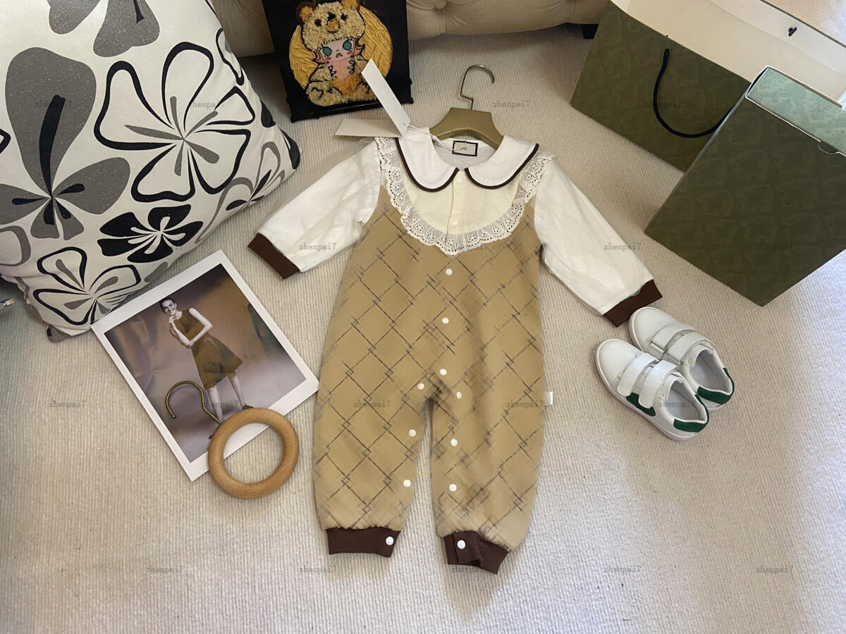 Top newborn jumpsuits Fashionable patchwork design lapel toddler romper designer Baby clothing Long sleeve infant bodysuit A135X04N259