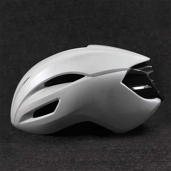 Cycling Helmets MTB Outdoor Cycling Helmet Integrated Ultralight Road Mountain Bike Professional Bicycle Equipment For Men Safety Sport Helm