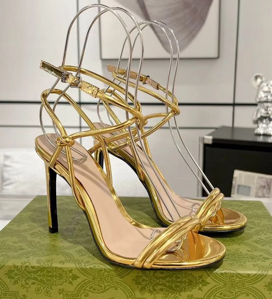 Elegant Party Wedding Dress Strappy Sandals Women Shoes Knot Detail Side Patent Leather Buckle High Heels Lady Brand Gladiator Sandalias Wit