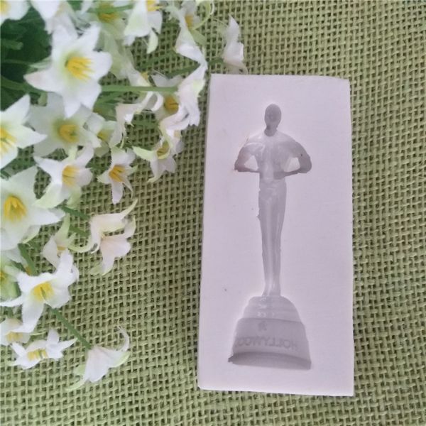 Oscar Trophy Golden Man Epoxy Resin Fondant Silicone Mold for DIY Plaster Ornaments Fondant Chocolate Candy Mould Kitchenware