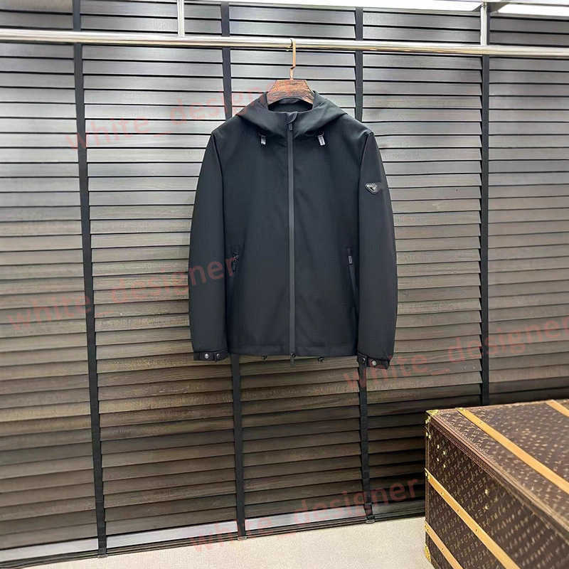 Designer Men&#039;s Down & Parkas Correct Version New Style Sleeve Logo Badge Embellished Simple Versatile Hooded Men&#039;s Jacket down Coat