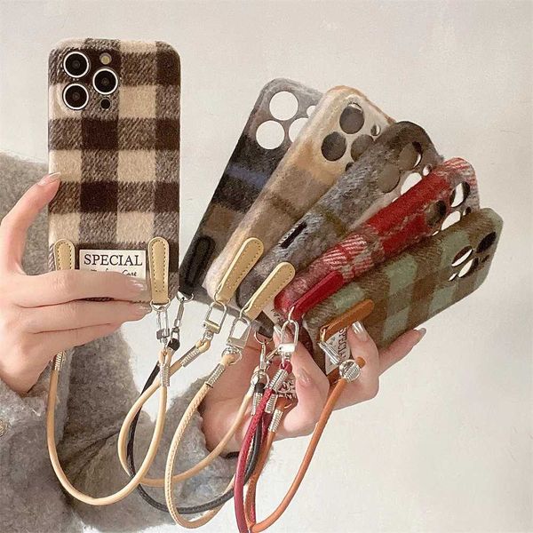 Luxury Plush Plaid Fabric Phone Case Suitable for iPhone 15 16 14 13 11 Pro Max Plus Fashion Warm Back Cover Comes with Leather Tether M2412