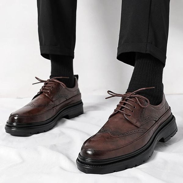 Mão artesanal masculino Oxford Sapatos de bezerro genuíno Sapatos de vestido de couro de couro preto Business Business Formal Shoes Man 2412