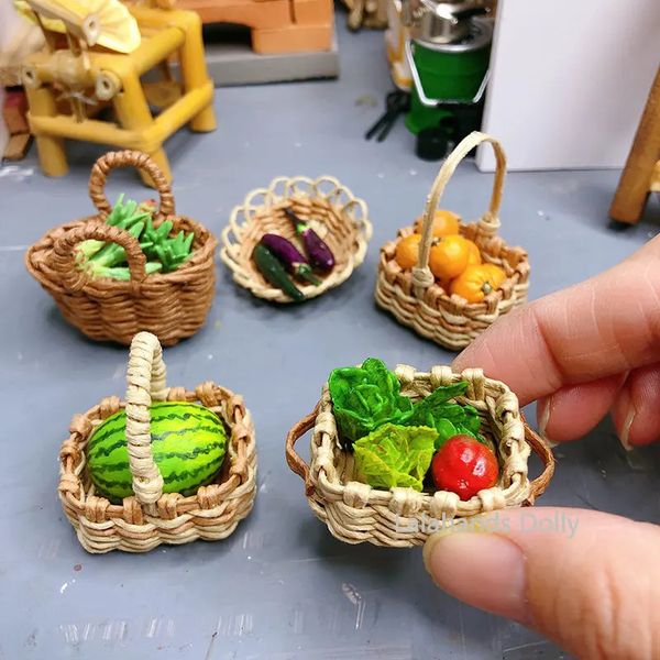Dollhouse Handmade Mini Furniture Fruit Basket Vegetable Basket Food Play Model House Dollhouse Scene Kitchen Accessories 250107