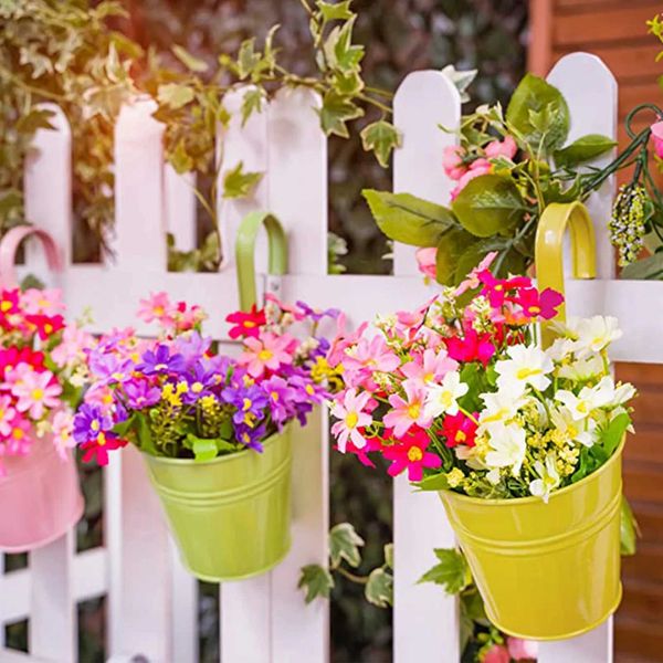 Flower pot Non removable wall mounted iron plate wall mounted flower pot used for outdoor gardens balconies plant buckets and household use