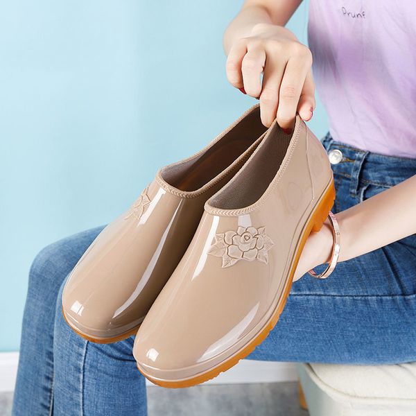 Rainshoes Waterproof Shoes Rain Shoe Cover Fashion Rubber Boots Female Adult Kitchen Car Wash Non-Slip Short Tube e5c3