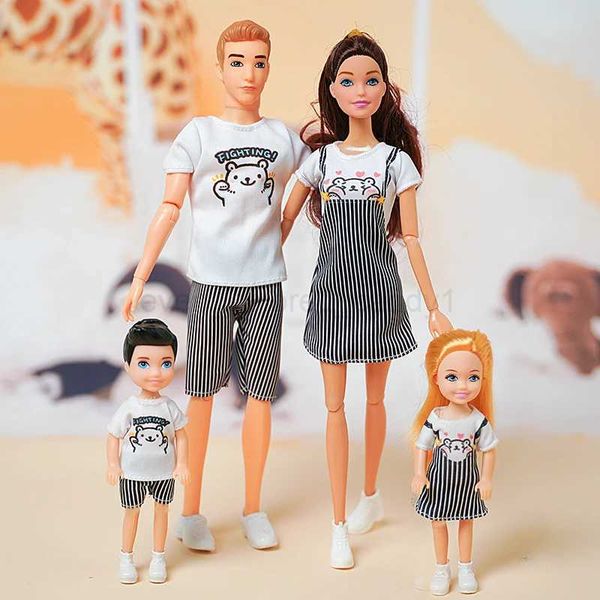 30cm Family Doll Movable Body Mom Dad Ken and Kids 4 Dolls Set 1-6 Barbies Doll Toy for Child Kids Education Birthday GiftCL240712