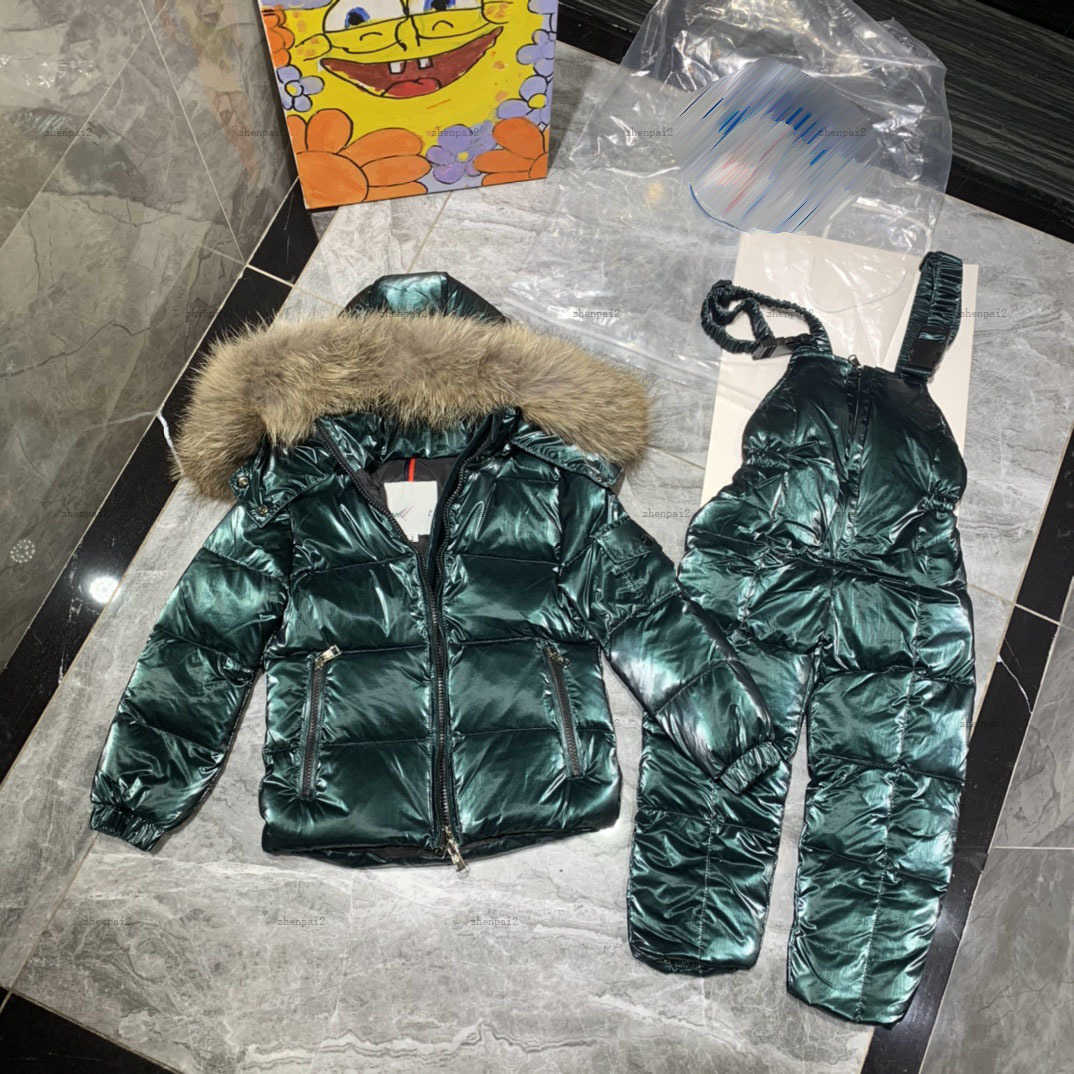 Luxury designer baby Winter clothing Down jacket set for boys girl Size 0-12 Animal fur hat collar long sleeved jacket and strap down pants