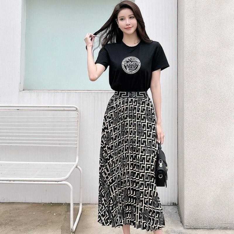 Womens clothing designer set skirt 23ss heavy letter badge embroidery T shirt suit cotton t shirt long Skirt suit two pieces