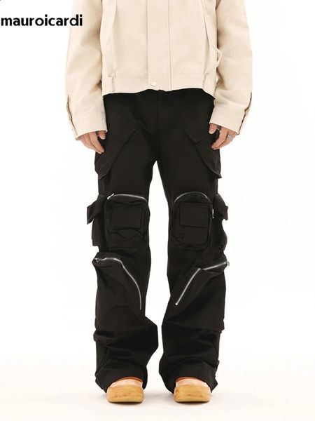 Mauroicardi SpringAutumn Black Mens Pants com vários bolsos designers American Retro Rous Street Clothing Fashion