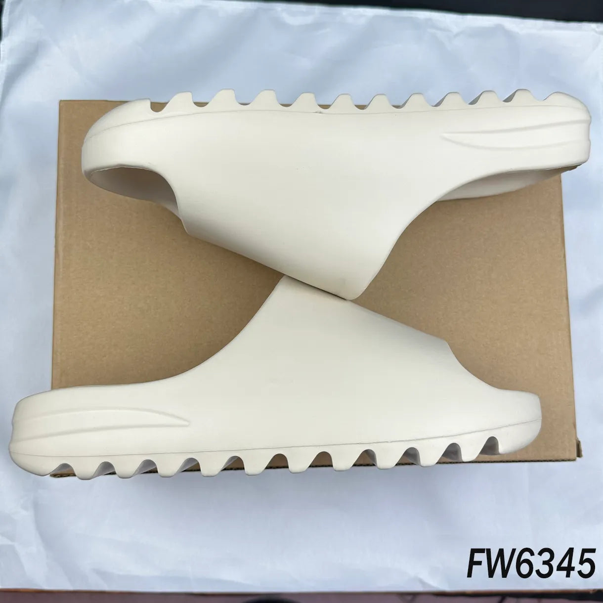 our shop Designer slides Slippers foam runner Men Woman slider Foam Runner Mineral Blue Onyx Pure Sandals Slipper Bone Resin Clog Desert Ararat slid