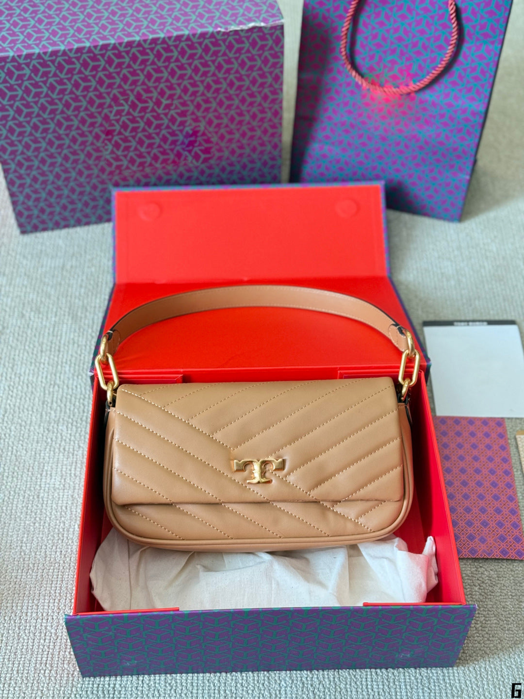 Baguette bag Underarm bag Crossbody bag Handbag Women&#039;s bag simple new exquisite single shoulder classic bag chain bag fashion bag 0006