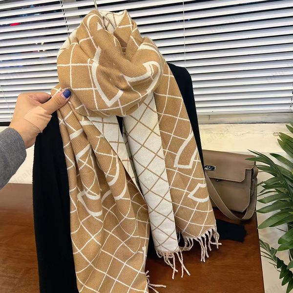 Designer Scarf Luxury Cashmere Thick Shawl Women Long Winter Wram Pashmina Wraps Hijab with Tassel Bufanda Foulard gift Designer scarves Win