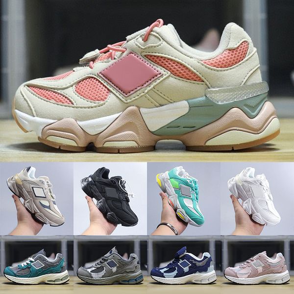 Designer infantil 9o 6o Running Shoes Triple Black Little Sneakers White Blue Suede Cinzenta Azeite Azela Marrom Marrom BEIGE VERDE TRINESSO
