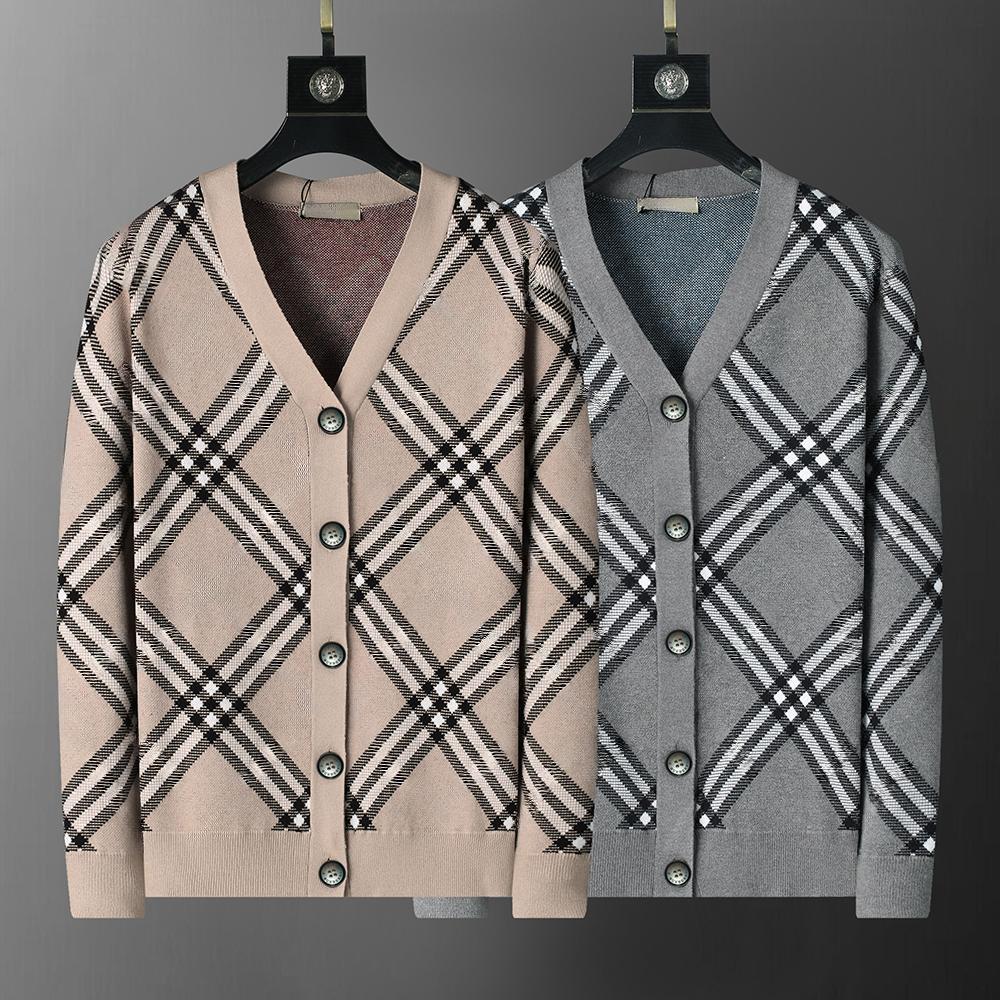 Designer Clothing Men Women Sweaters Winter Cardigan High Quality 2 Color Warm Long Sleeve Couple Classic Plaid Sweater Loose Knit Coat