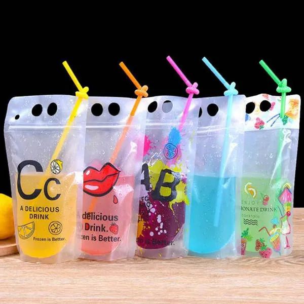 Packaging Bags Drink wholesale 500ml New Pouch for Beverage Juice Milk Coffee with Handle and Holes for Straw