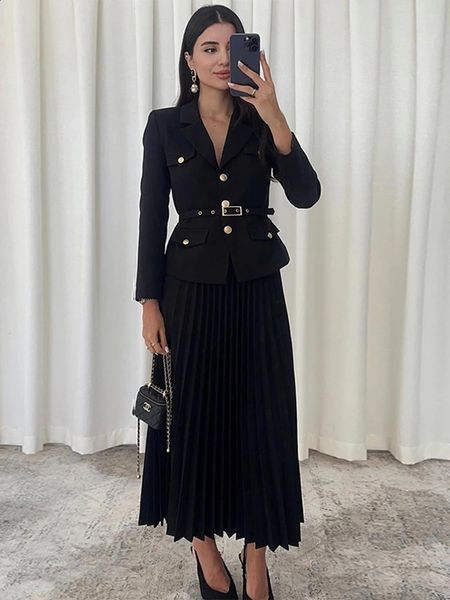 Long Dresses for Women Two Piece Dress Autumn Suit Collar Long Sleeve Pleated Skirt A-Line Slim Belt Black Dress Two-piece Set 250114
