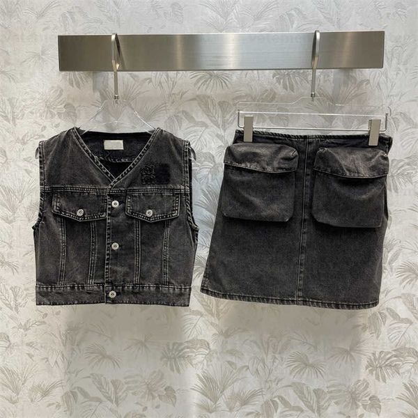 Women Cardigan Vest Denim Skirt Two Piece Set Washed Gray Denim Vest Large Pockets Work Style High Waist Half Skirts Summer Tracksuits Suit