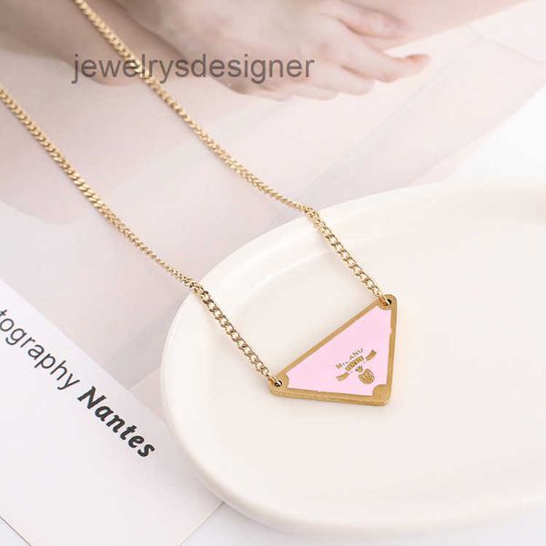 Top Designer Jewellery Diamond Necklace Men Pendant Necklace Tennis Chain Mens Womens Stainless Steel Triangle Pendant Fashion Classic Engag